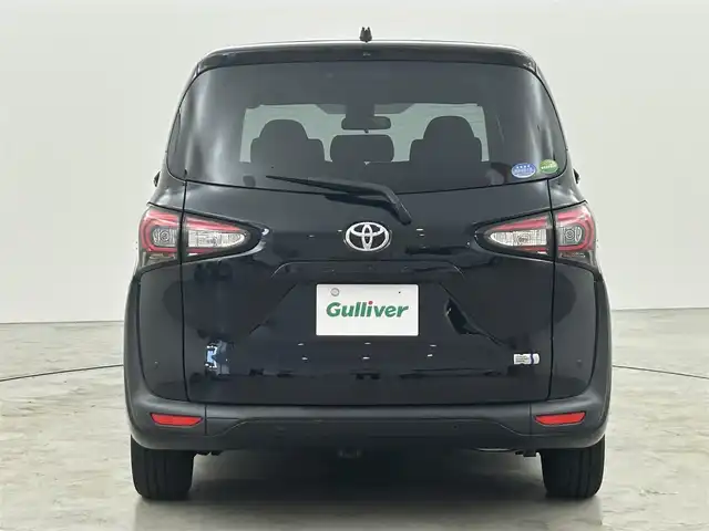 トヨタ シエンタ ハイブリッド G クエロ 福岡県 2018(平30)年 5.9万km ブラックマイカ 後席モニター　/純正ナビ　/全方位カメラ　/ビルトインＥＴＣ　/クルーズコントロール　/コーナーセンサー　/衝突被害軽減　/レーンキープ　/ＰＫＳＢ　/両側電動スライドドア　/シートヒーター　/ステアリングヒーター　/ＬＥＤヘッドライト