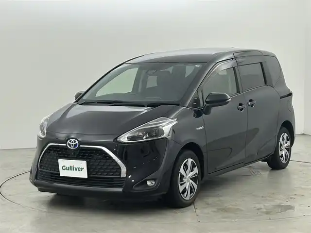 トヨタ シエンタ ハイブリッド G クエロ 福岡県 2018(平30)年 5.9万km ブラックマイカ 後席モニター　/純正ナビ　/全方位カメラ　/ビルトインＥＴＣ　/クルーズコントロール　/コーナーセンサー　/衝突被害軽減　/レーンキープ　/ＰＫＳＢ　/両側電動スライドドア　/シートヒーター　/ステアリングヒーター　/ＬＥＤヘッドライト
