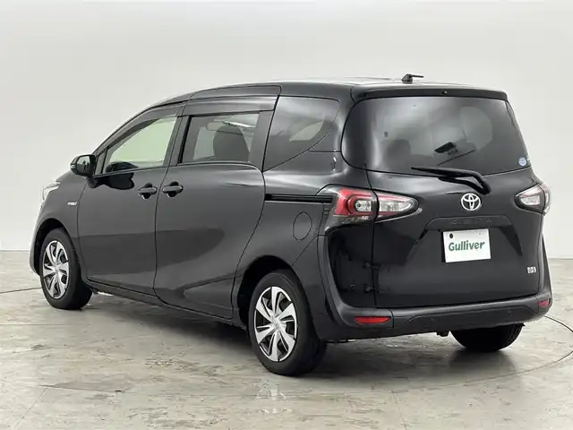 トヨタ シエンタ ハイブリッド G クエロ 福岡県 2018(平30)年 5.9万km ブラックマイカ 後席モニター　/純正ナビ　/全方位カメラ　/ビルトインＥＴＣ　/クルーズコントロール　/コーナーセンサー　/衝突被害軽減　/レーンキープ　/ＰＫＳＢ　/両側電動スライドドア　/シートヒーター　/ステアリングヒーター　/ＬＥＤヘッドライト