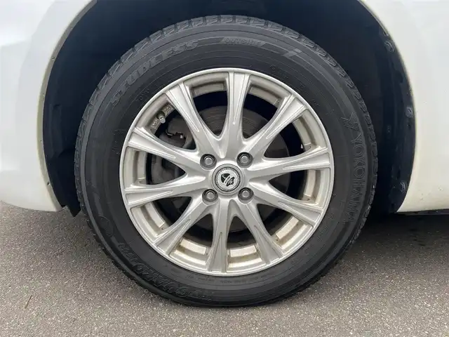 スズキ スイフト XG 秋田県 2014(平26)年 5.7万km スノーホワイトパール 社外ナビ/４WD/ワンセグ/社外アルミ/スマートキー/プッシュスタート/前席シートヒーター/純正フロアマット/純正ドアバイザー/オートエアコン/パワーステアリング/パワーウィンドウ/レベライザー/横滑り防止/盗難防止装置/電動格納ミラー/保証書/取扱説明書/記録簿