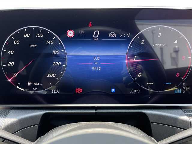 メルセデス・ベンツ Ｍ・ベンツ Ｃ２２０ｄ ステーションワゴン アバンギャルドAMGライン 東京都 2024(令6)年 1万km 白 ワンオーナー/ETC/パワーバックドア/プッシュスタート/クルーズコントロール/アイドリングストップ/フルセグテレビ