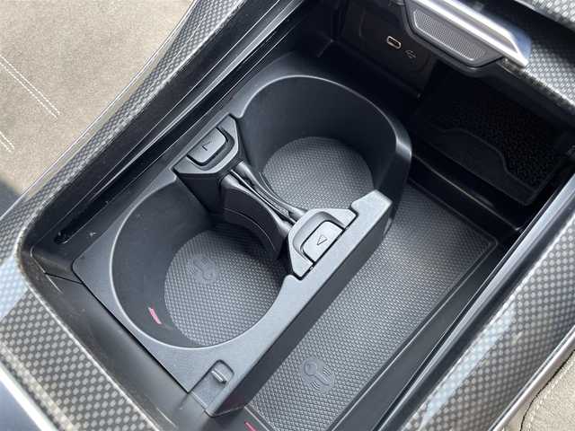 メルセデス・ベンツ Ｍ・ベンツ Ｃ２２０ｄ ステーションワゴン アバンギャルドAMGライン 東京都 2024(令6)年 1万km 白 ワンオーナー/ETC/パワーバックドア/プッシュスタート/クルーズコントロール/アイドリングストップ/フルセグテレビ