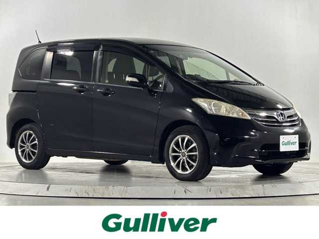 ホンダ フリード G ジャストセレクション 佐賀県 2013(平25)年 7.8万km プレミアムブラキッシュパール 純正ナビ　/バックカメラ　/片側パワースライドドア　/前後ドライブレコーダー　/スマートキー　/ＥＴＣ　/ミュージックサーバー　/ワンセグテレビ　/社外アルミホイール　/ヘッドライトレベライザー/横滑り防止装置