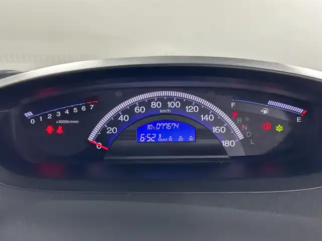 ホンダ フリード G ジャストセレクション 佐賀県 2013(平25)年 7.8万km プレミアムブラキッシュパール 純正ナビ　/バックカメラ　/片側パワースライドドア　/前後ドライブレコーダー　/スマートキー　/ＥＴＣ　/ミュージックサーバー　/ワンセグテレビ　/社外アルミホイール　/ヘッドライトレベライザー/横滑り防止装置