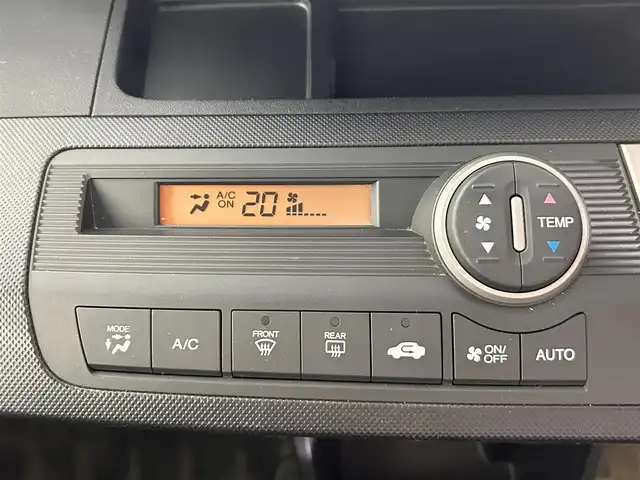 ホンダ フリード G ジャストセレクション 佐賀県 2013(平25)年 7.8万km プレミアムブラキッシュパール 純正ナビ　/バックカメラ　/片側パワースライドドア　/前後ドライブレコーダー　/スマートキー　/ＥＴＣ　/ミュージックサーバー　/ワンセグテレビ　/社外アルミホイール　/ヘッドライトレベライザー/横滑り防止装置