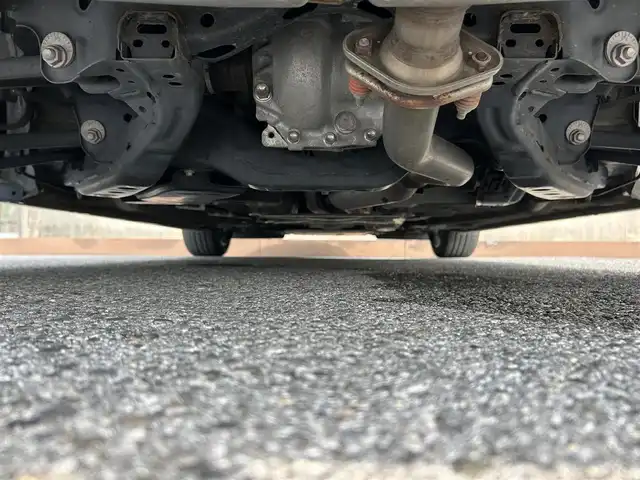 マツダ ロードスター S 滋賀県 2022(令4)年 3.1万km ジェットブラックマイカ 純正カーオーディオ/(FM/AM/USB/AUX)/ETC/積込冬タイヤ/プリクラッシュブレーキアシスト	/スマート・シティブレーキサポート（後退時）（ＳＣＢＳ）/ブラインドスポットモニタリング（ＢＳＭ）/リアクロストラフィックアラート（ＲＣＴＡ）/レーンキープアシスト	/リアパーキングセンサー/電動格納ミラー/革巻きステアリング/ステアリングスイッチ/オートライト/LEDヘッドライト/マニュアルエアコン/プッシュスタート/スマートキー/社外フロアマット