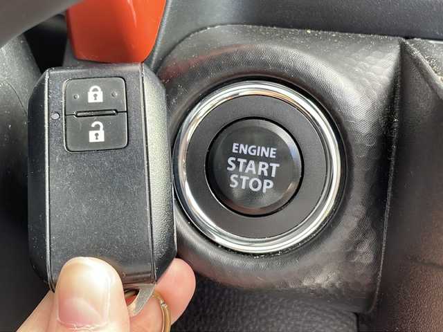スズキ ハスラー HYBRID G 沖縄県 2021(令3)年 8万km バーミリオンオレンジ/ガンメタリック2トーン ハイブリッド　/コーナーセンサー　/バックカメラ　/エンジンスタートボタン　/パワーウインドウ　/パワーステアリング　/スマートキー　/Ｂｌｕｅｔｏｏｔｈ　/ＥＴＣ　/ＤＶＤ　/シートヒーター
