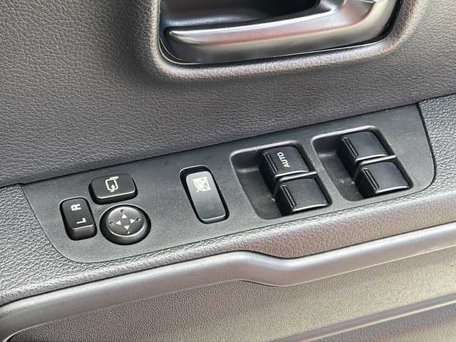 スズキ ハスラー HYBRID G 沖縄県 2021(令3)年 8万km バーミリオンオレンジ/ガンメタリック2トーン ハイブリッド　/コーナーセンサー　/バックカメラ　/エンジンスタートボタン　/パワーウインドウ　/パワーステアリング　/スマートキー　/Ｂｌｕｅｔｏｏｔｈ　/ＥＴＣ　/ＤＶＤ　/シートヒーター