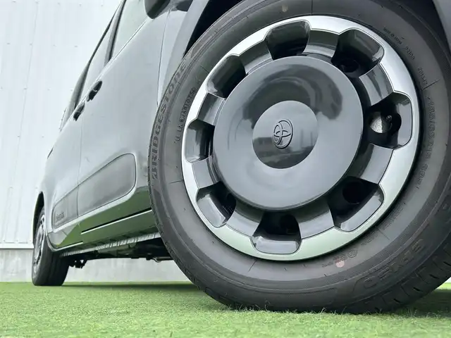 トヨタ シエンタ Z 香川県 2025(令7)年 0.1千km ダークグレー 登録済未使用車　/７人乗り　/１０．５型ナビ／ＴＶ機能付きディスプレイオーディオ　/Miracast/全方位カメラ　/トヨタセーフティセンス/両側パワースライドドア　/ＢＳＭ　/ＰＫＳＢ　/コンビステア／リモコン　/ＬＥＤヘッドライト/オートライト／ハイビーム機能　/ＥＴＣ2.0/リアロールサンシェード/前後クリアランスソナー/リアシートタイプC充電器×2/スペアキー×1