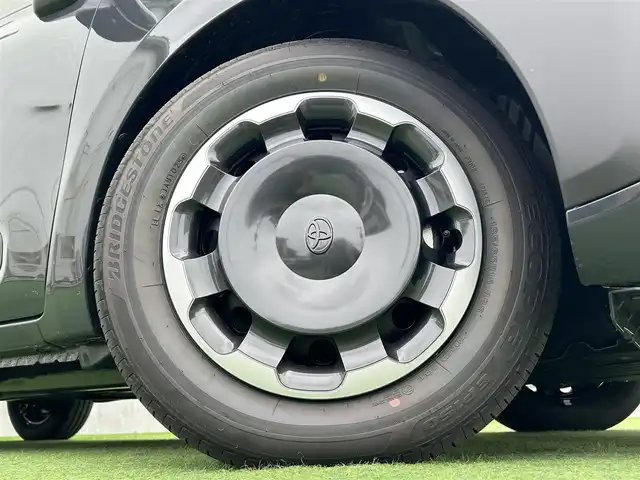 トヨタ シエンタ Z 香川県 2025(令7)年 0.1千km ダークグレー 登録済未使用車　/７人乗り　/１０．５型ナビ／ＴＶ機能付きディスプレイオーディオ　/Miracast/全方位カメラ　/トヨタセーフティセンス/両側パワースライドドア　/ＢＳＭ　/ＰＫＳＢ　/コンビステア／リモコン　/ＬＥＤヘッドライト/オートライト／ハイビーム機能　/ＥＴＣ2.0/リアロールサンシェード/前後クリアランスソナー/リアシートタイプC充電器×2/スペアキー×1