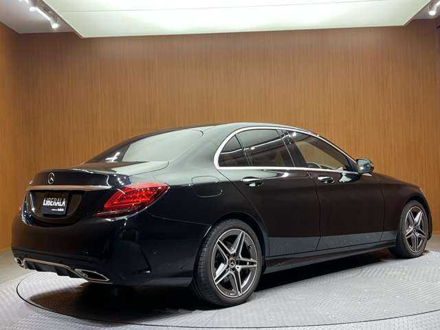 メルセデス・ベンツ Ｃ２２０ｄ ローレウスED スポーツプラスPKG 千葉県 2020(令2)年 4.7万km オブシディアンブラック レザーエクスクルーシブＰＫＧ　/パノラマＳＲ　/黒革シート　/Ｂｕｒｍｅｓｔｅｒサウンド　/ＨＵＤ　/ＡＣＣ/ナビ　/ＴＶ　/３６０°Ｂｌｕｅｔｏｏｔｈ接続　/電動トランク　/シートＨ　/ベンチレーション　/ＲＳＰ　/ＥＴＣ
