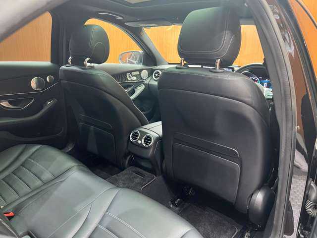 メルセデス・ベンツ Ｃ２２０ｄ ローレウスED スポーツプラスPKG 千葉県 2020(令2)年 4.7万km オブシディアンブラック レザーエクスクルーシブＰＫＧ　/パノラマＳＲ　/黒革シート　/Ｂｕｒｍｅｓｔｅｒサウンド　/ＨＵＤ　/ＡＣＣ/ナビ　/ＴＶ　/３６０°Ｂｌｕｅｔｏｏｔｈ接続　/電動トランク　/シートＨ　/ベンチレーション　/ＲＳＰ　/ＥＴＣ