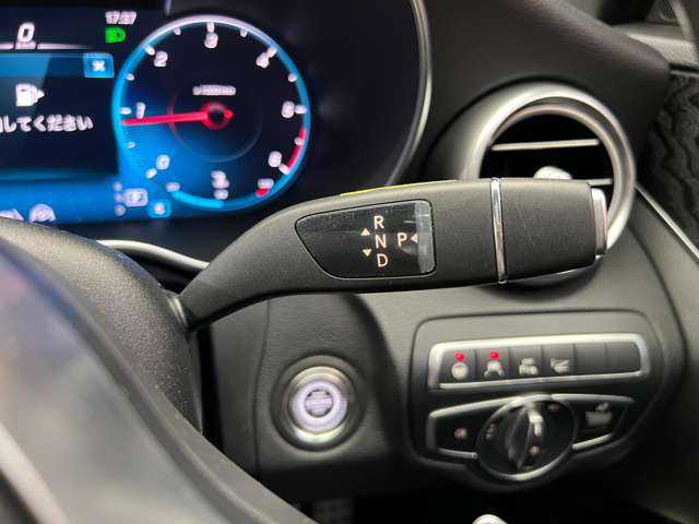 メルセデス・ベンツ Ｃ２２０ｄ ローレウスED スポーツプラスPKG 千葉県 2020(令2)年 4.7万km オブシディアンブラック レザーエクスクルーシブＰＫＧ　/パノラマＳＲ　/黒革シート　/Ｂｕｒｍｅｓｔｅｒサウンド　/ＨＵＤ　/ＡＣＣ/ナビ　/ＴＶ　/３６０°Ｂｌｕｅｔｏｏｔｈ接続　/電動トランク　/シートＨ　/ベンチレーション　/ＲＳＰ　/ＥＴＣ