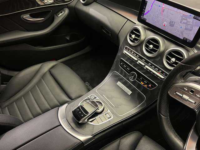 メルセデス・ベンツ Ｃ２２０ｄ ローレウスED スポーツプラスPKG 千葉県 2020(令2)年 4.7万km オブシディアンブラック レザーエクスクルーシブＰＫＧ　/パノラマＳＲ　/黒革シート　/Ｂｕｒｍｅｓｔｅｒサウンド　/ＨＵＤ　/ＡＣＣ/ナビ　/ＴＶ　/３６０°Ｂｌｕｅｔｏｏｔｈ接続　/電動トランク　/シートＨ　/ベンチレーション　/ＲＳＰ　/ＥＴＣ