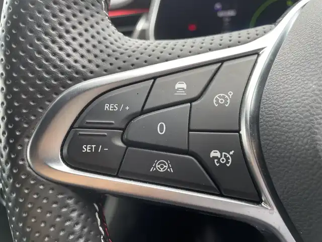 ルノー ルノー アルカナ RSライン E-テックハイブリッド 栃木県 2023(令5)年 2.7万km パール ワンオーナー/AppleCarPlay/ACC/パーキングアシスト/全方位カメラ/ETC/ハーフレザー/パワーシート/シートヒーター/ステアリングヒーター/クリアランスソナー/アクティブブレーキ/レーンキープ/BSM/アンビエント