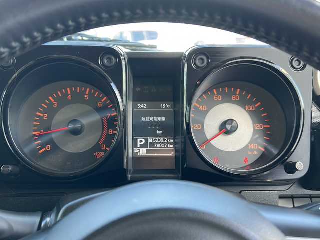 スズキ ジムニー XC 秋田県 2020(令2)年 7.8万km シフォンアイボリーM 社外メモリナビ/Bluetooth、CD/DVD、フルセグTV/ETC/前後ドライブレコーダー/レーダークルーズコントロール/前席シートヒーター/純正16インチAW/ルーフキャリア