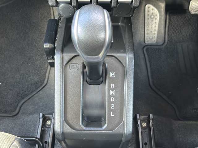 スズキ ジムニー XC 秋田県 2020(令2)年 7.8万km シフォンアイボリーM 社外メモリナビ/Bluetooth、CD/DVD、フルセグTV/ETC/前後ドライブレコーダー/レーダークルーズコントロール/前席シートヒーター/純正16インチAW/ルーフキャリア