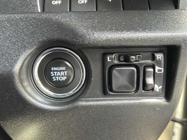 スズキ ジムニー XC 秋田県 2020(令2)年 7.8万km シフォンアイボリーM 社外メモリナビ/Bluetooth、CD/DVD、フルセグTV/ETC/前後ドライブレコーダー/レーダークルーズコントロール/前席シートヒーター/純正16インチAW/ルーフキャリア