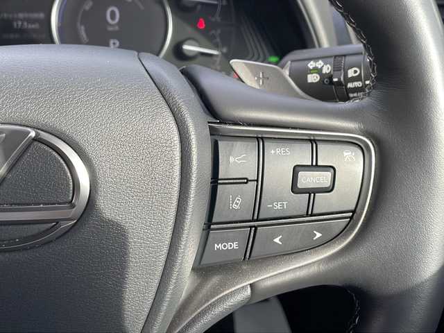 レクサス ＵＸ 250h バージョンL 静岡県 2021(令3)年 4.4万km マダーレッド 純正ナビ/地デジTV/純正CD/DVD/Bluetooth/バック/全周囲カメラ/レクサスセーフティセンス/オートハイビーム/レーダークルーズコントロール/パワーバックドア/レザーシート/シートヒーター/ベンチレーション/ドライブレコーダー/純正18インチAW/2.0ETC/スマートキー