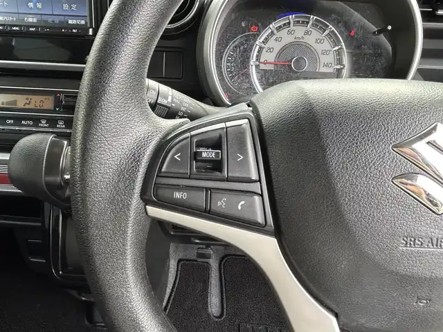 スズキ スペーシア カスタム HYBRID GS 三重県 2020(令2)年 5.7万km ピュアホワイトP 登録時56/200km/社外ナビ（ＦＭ／ＡＭ／ＣＤ／Ｂｌｕｅｔｏｏｔｈ／ワンセグＴＶ）/バックカメラ/ドライブレコーダー/ＥＴＣ/シートヒーター/レーダークルーズコントロール/片側Ｐスライドドア/禁煙車/パーキングアシスト/レーンキープアシスト/プリクラッシュ/横滑り防止装置/盗難防止装置/ハンズフリー/プッシュスタート/ベンチシート/フォグランプ(LED)/AUTOライト(LED)/電格ミラー