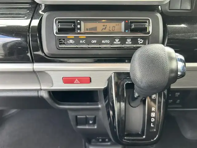スズキ スペーシア カスタム HYBRID GS 三重県 2020(令2)年 5.7万km ピュアホワイトP 登録時56/200km/社外ナビ（ＦＭ／ＡＭ／ＣＤ／Ｂｌｕｅｔｏｏｔｈ／ワンセグＴＶ）/バックカメラ/ドライブレコーダー/ＥＴＣ/シートヒーター/レーダークルーズコントロール/片側Ｐスライドドア/禁煙車/パーキングアシスト/レーンキープアシスト/プリクラッシュ/横滑り防止装置/盗難防止装置/ハンズフリー/プッシュスタート/ベンチシート/フォグランプ(LED)/AUTOライト(LED)/電格ミラー