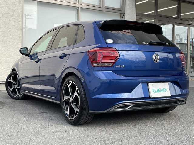フォルクスワーゲン ポロ TSI Rライン 大阪府 2019(令1)年 3.8万km リーフブルーメタリック ワンオーナー/衝突被害軽減ブレーキ/レーダークルーズコントロール/ブラインドスポットモニタ/純正ナビ フルセグTV CD DVD BT/バックカメラ/コーナーセンサー/スマートキー 2個/前後ドラレコ/2.0ETC/フロントスポイラー/17インチ アルミホイール/パーキングアシスト/パドルシフト/LEDオートヘッドライト/前後フォグライト/W サイド カーテン エアバッグ/保証書 ナビ取説/禁煙車