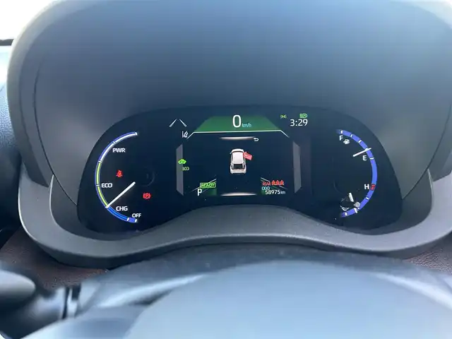 トヨタ ヤリスクロス ハイブリッド Z 栃木県 2021(令3)年 5.9万km ブラックマイカ トヨタセーフティセンス/・プリクラッシュセーフティ/・レーントレーシングアシスト/・オートマチック杯ビーム/・レーダークルーズコントロール/・ロードサインアシスト/・パーキングブレーキサポート/・クリアランスソナー/モデリスタエアロ/純正8インチディスプレイオーディオ/・BT/USB/AM.FM/・Applecarplay/Androidauto/バックカメラ/ETC/前後ドライブレコーダー/ハーフレザーシート（革調シートカバーあり）/D席パワーシート/D/N席シートヒーター/USBポート/電動パーキングブレーキ/オートホールド/ドアハンドルガーニッシュ/スマートキー×２/プッシュスタート/革巻きステアリング/ステアリングスイッチ/LEDヘッドライト/オートライト/純正ホイール積込/社外18インチAW/フロアマット/ドアバイザー/横滑り防止システム/電動格納ウィンカーミラー