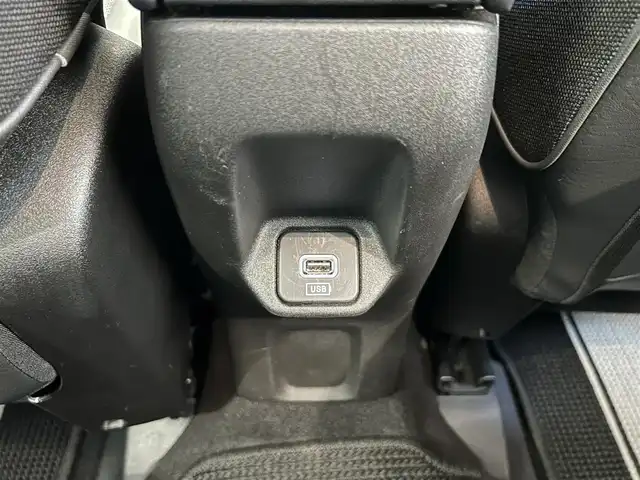 フィアット ５００Ｘ 熊本県 2022(令4)年 4.2万km ベージュ ・スマートキー/・アクティブブレーキ/・レーンセンス/・パーキングセンサー/・クルーズコントロール/・ハーフレザーシート/・前席シートヒーター/・純正ディスプレイオーディオ/　【Bluetooth・USB・AppleCarPlay】/・ETC/・ドライブレコーダー(前後録画)/・社外LEDヘッドランプ/・フォグランプ/・純正マット