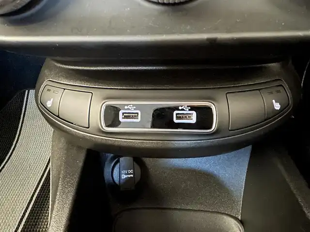 フィアット ５００Ｘ 熊本県 2022(令4)年 4.2万km ベージュ ・スマートキー/・アクティブブレーキ/・レーンセンス/・パーキングセンサー/・クルーズコントロール/・ハーフレザーシート/・前席シートヒーター/・純正ディスプレイオーディオ/　【Bluetooth・USB・AppleCarPlay】/・ETC/・ドライブレコーダー(前後録画)/・社外LEDヘッドランプ/・フォグランプ/・純正マット