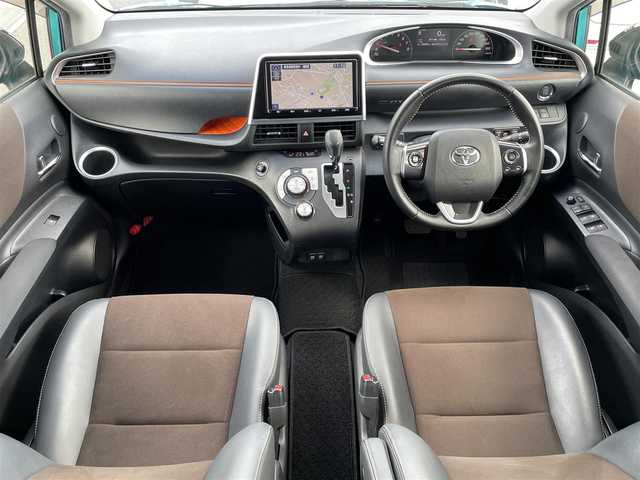 トヨタ シエンタ ファンベースG クエロ 滋賀県 2020(令2)年 3.6万km ブラックマイカ/ラディアントグリーンメタリック 2トーン 禁煙車/純正9型ナビ/（CD/DVD/Bluetooth/フルセグTV)/パノラミックビューモニター/ビルトインETC/前方ドラレコ/両側パワースライドドア/ハーフレザーシート/クリアランスソナー/LEDヘッドライト/オートライト/トヨタセーフティセンス/　・オートハイビーム/　・プリクラッシュセーフティ/　・レーンディパーチャーアラート/　・先行車発進告知機能/プッシュスタート/スマートキー