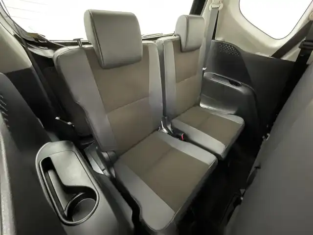 トヨタ シエンタ G クエロ 群馬県 2019(令1)年 3.9万km ブラックマイカ モデリスタエアロ　純正９インチナビ　衝突軽減ブレーキ　車線逸脱警報　両側パワースライドドア　オートマチックハイビーム　ＬＥＤヘッドライト　ドライブレコーダー　ビルトインＥＴＣ　クリアランスソナー
