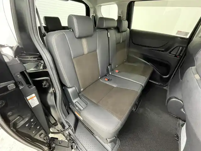 トヨタ シエンタ G クエロ 群馬県 2019(令1)年 3.9万km ブラックマイカ モデリスタエアロ　純正９インチナビ　衝突軽減ブレーキ　車線逸脱警報　両側パワースライドドア　オートマチックハイビーム　ＬＥＤヘッドライト　ドライブレコーダー　ビルトインＥＴＣ　クリアランスソナー