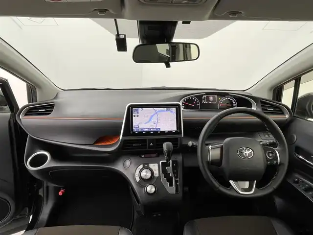 トヨタ シエンタ G クエロ 群馬県 2019(令1)年 3.9万km ブラックマイカ モデリスタエアロ　純正９インチナビ　衝突軽減ブレーキ　車線逸脱警報　両側パワースライドドア　オートマチックハイビーム　ＬＥＤヘッドライト　ドライブレコーダー　ビルトインＥＴＣ　クリアランスソナー