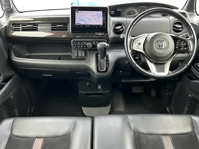 ホンダ Ｎ ＢＯＸ G EX ターボ ホンダセンシング 兵庫県 2017(平29)年 5.2万km シャイニンググレーM 純正7インチナビ/フルセグTV/ホンダセンシング/OMBS/先行車検知/レーンキープアシスト/標識認識/パドルシフト/ビルトインETC/純正ドライブレコーダー/ステアリングスイッチ/両側パワースライドドア/衝突被害軽減システム/横滑り防止装置/LEDオートライト/BT/バックカメラ