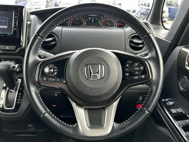 ホンダ Ｎ ＢＯＸ G EX ターボ ホンダセンシング 兵庫県 2017(平29)年 5.2万km シャイニンググレーM 純正7インチナビ/フルセグTV/ホンダセンシング/OMBS/先行車検知/レーンキープアシスト/標識認識/パドルシフト/ビルトインETC/純正ドライブレコーダー/ステアリングスイッチ/両側パワースライドドア/衝突被害軽減システム/横滑り防止装置/LEDオートライト/BT/バックカメラ