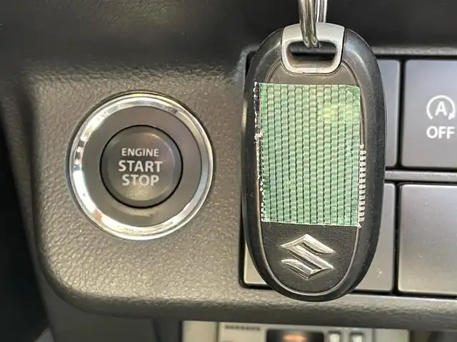 スズキ アルト ターボRS 千葉県 2015(平27)年 5.7万km パールホワイト レーダーブレーキサポート/5AGS/社外SDナビ【CN-R301Z】/・CD/DVD/MSV/Bluetooth/フルセグ/バックカメラ/スマートキー/運転席シートヒーター/パドルシフト/純正LEDヘッドライト/フォグランプ/純正15インチアルミホイール/ビルトインETC/本革巻きステアリング/ドアバイザー