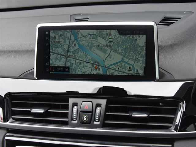 ＢＭＷ Ｘ１ xDrive 18d xライン 和歌山県 2019(平31)年 4.9万km パール ACC/HUD/ナビ/バックカメラ/BTオーディオ/ハーフレザーシート/シートヒーター/オートテールゲート/アンビエントライト/インテリジェントセーフティ/コンフォートアクセス/純正18インチAW/LEDヘッドライト/ETC/アイドリングストップ