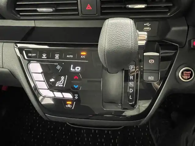 日産 ルークス HWS Gターボ プロパイロットED 群馬県 2020(令2)年 5.7万km ホワイトパール 禁煙車　純正ナビ　Bluetooth　フルセグ　全方位カメラ　ハンズフリー両側パワースライドドア　ドライブレコーダー　ETC　衝突軽減システム　コーナーセンサー　プッシュスタート　スマートキー　純正アルミホイール