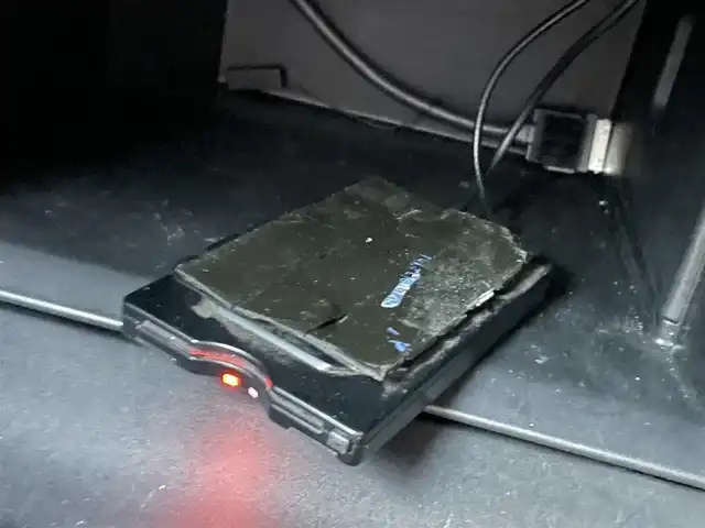 日産 ジューク 16GT FOUR 新潟県 2012(平24)年 16.6万km ラディアントレッド ４WD/ターボ/フルオートタイマー/メモリナビ/ワンセグテレビ/バックカメラ/ドアバイザー/ETC/純正ホイール夏タイヤ装着/純正フロアマット/Bluetooth/電動格納ドアミラー