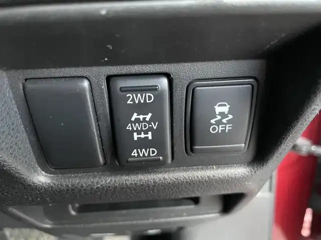 日産 ジューク 16GT FOUR 新潟県 2012(平24)年 16.6万km ラディアントレッド ４WD/ターボ/フルオートタイマー/メモリナビ/ワンセグテレビ/バックカメラ/ドアバイザー/ETC/純正ホイール夏タイヤ装着/純正フロアマット/Bluetooth/電動格納ドアミラー