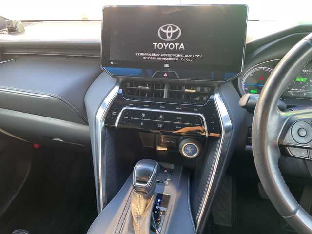トヨタ ハリアー ハイブリッド Z 青森県 2020(令2)年 4.1万km プレシャスブラックパール 4WD/JBLプレミアムサウンド/純正12.3インチナビ・フルセグTV/OPパノラミックビューモニター/カラーヘッドアップディスプレイ/パワーバックドア/デジタルインナーミラー/合皮コンビシート/運転席パワーシート/セーフティセンス/プリクラッシュセーフティ/レーダークルーズコントロール/レーントレーシングアシスト/アダプティブハイビーム/ブラインドスポットモニター/クリアランスソナー/純正ドライブレコーダー/OP AC100V1500W/ビルトインETC2.0/LEDヘッドライト/LEDフォグランプ/社外19インチアルミ/モデリスタエアロ