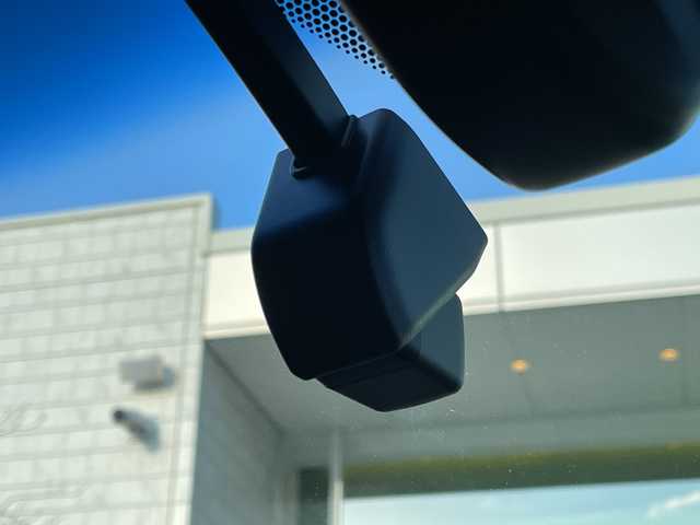 トヨタ ハリアー ハイブリッド Z 青森県 2020(令2)年 4.1万km プレシャスブラックパール 4WD/JBLプレミアムサウンド/純正12.3インチナビ・フルセグTV/OPパノラミックビューモニター/カラーヘッドアップディスプレイ/パワーバックドア/デジタルインナーミラー/合皮コンビシート/運転席パワーシート/セーフティセンス/プリクラッシュセーフティ/レーダークルーズコントロール/レーントレーシングアシスト/アダプティブハイビーム/ブラインドスポットモニター/クリアランスソナー/純正ドライブレコーダー/OP AC100V1500W/ビルトインETC2.0/LEDヘッドライト/LEDフォグランプ/社外19インチアルミ/モデリスタエアロ