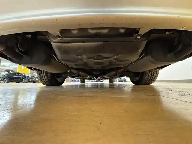 トヨタ アリスト V300 ベルテックエディション 群馬県 1998(平10)年 6.4万km シルバーM サンルーフ/クルーズコントロール/前席パワーシート/HIDヘッドライト/フォグランプ/ETC/ドライブレコーダー/純正フロアマット/純正17インチAW/純正カーオーディオ