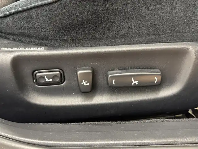 トヨタ アリスト V300 ベルテックエディション 群馬県 1998(平10)年 6.4万km シルバーM サンルーフ/クルーズコントロール/前席パワーシート/HIDヘッドライト/フォグランプ/ETC/ドライブレコーダー/純正フロアマット/純正17インチAW/純正カーオーディオ