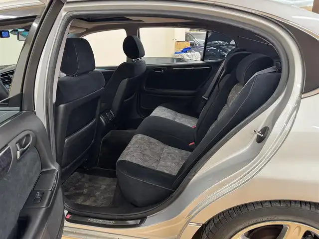 トヨタ アリスト V300 ベルテックエディション 群馬県 1998(平10)年 6.4万km シルバーM サンルーフ/クルーズコントロール/前席パワーシート/HIDヘッドライト/フォグランプ/ETC/ドライブレコーダー/純正フロアマット/純正17インチAW/純正カーオーディオ