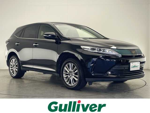 トヨタ ハリアー プレミアム 宮崎県 2017(平29)年 6.1万km ブラック ワンオーナー/後期型/Toyota Safety Sense P/〇プリクラッシュセーフティ/〇レーンディパーチャーアラート/〇オートマチックハイビーム/〇レーダークルーズコントロール/〇オートマチックハイビーム/〇クリアランスソナー/純正7インチSDナビ/ワンセグTV/CD/Bluetooth/バックカメラ/ハーフレザーシート/パワーシート/パワーバックドア/LEDヘッドライト/純正18インチAW/アイドリングストップ/ビルトインETC/純正ドライブレコーダー（DRD-H66)/カードキー/保証書/取扱説明書