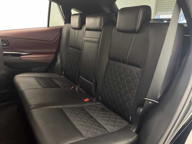 トヨタ ハリアー プレミアム 宮崎県 2017(平29)年 6.1万km ブラック ワンオーナー/後期型/Toyota Safety Sense P/〇プリクラッシュセーフティ/〇レーンディパーチャーアラート/〇オートマチックハイビーム/〇レーダークルーズコントロール/〇オートマチックハイビーム/〇クリアランスソナー/純正7インチSDナビ/ワンセグTV/CD/Bluetooth/バックカメラ/ハーフレザーシート/パワーシート/パワーバックドア/LEDヘッドライト/純正18インチAW/アイドリングストップ/ビルトインETC/純正ドライブレコーダー（DRD-H66)/カードキー/保証書/取扱説明書