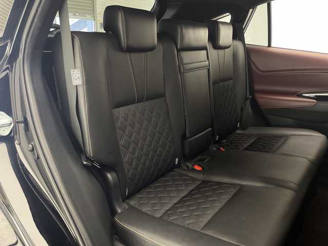 トヨタ ハリアー プレミアム 宮崎県 2017(平29)年 6.1万km ブラック ワンオーナー/後期型/Toyota Safety Sense P/〇プリクラッシュセーフティ/〇レーンディパーチャーアラート/〇オートマチックハイビーム/〇レーダークルーズコントロール/〇オートマチックハイビーム/〇クリアランスソナー/純正7インチSDナビ/ワンセグTV/CD/Bluetooth/バックカメラ/ハーフレザーシート/パワーシート/パワーバックドア/LEDヘッドライト/純正18インチAW/アイドリングストップ/ビルトインETC/純正ドライブレコーダー（DRD-H66)/カードキー/保証書/取扱説明書