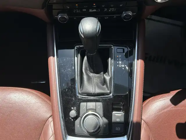 マツダ ＣＸ－８ XD エクスクルーシブモード 群馬県 2022(令4)年 4万km チタニウムフラッシュマイカ サンルーフ/純正SDナビ（AM・FM/BT/フルセグTV）/全方位モニター/バックカメラ/BOSEプレミアムサウンド/ドライブレコーダー付ルームミラー/電子パーキングブレーキ/追従クルーズコントロール/アイドリングストップ/車線逸脱防止機能/ステアリングスイッチ/ステアリングヒーター/レザーシート/パワーシート（D/N・セカンドシート）/シートヒーター（D/N・セカンドシート）/エアーシート（D/N・セカンドシート）/純正フロアマット/電格ミラー/オートライト/LEDヘッドライト/オートワイパー/コーナーセンサー/プッシュスタート/スマートキー/取扱説明書/保証書