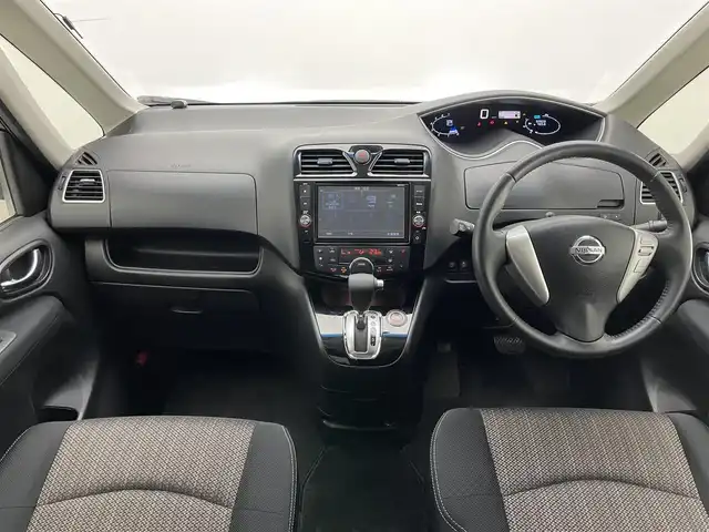 日産 セレナ HWS S HV Vセレ +Sefty Aセーフ 愛知県 2015(平27)年 5.3万km インペリアルアンバーP 純正８型ナビ　フルセグＴＶ　ＤＶＤ　全方位カメラ　ＥＴＣ　クルコン　エマージェンシーブレーキ　衝突軽減装置　車線逸脱　コーナーセンサー　ＬＥＤオートライト　フォグランプ　両側パワースライドドア　禁煙車